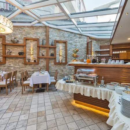 特殊类别百万石酒店