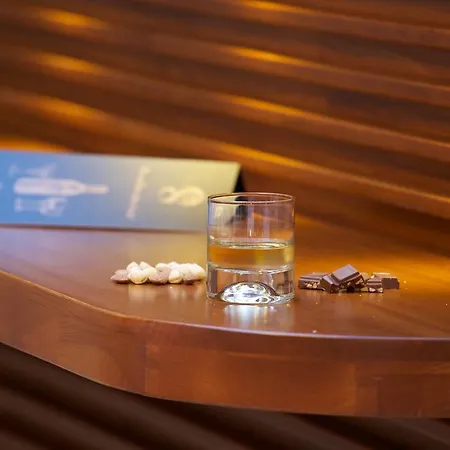 特殊类别百万石酒店