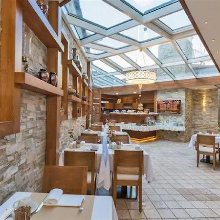 特殊类别百万石酒店